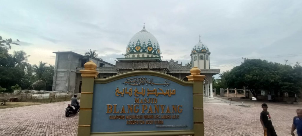 Masjid Blang Panyang Meunasah Drang